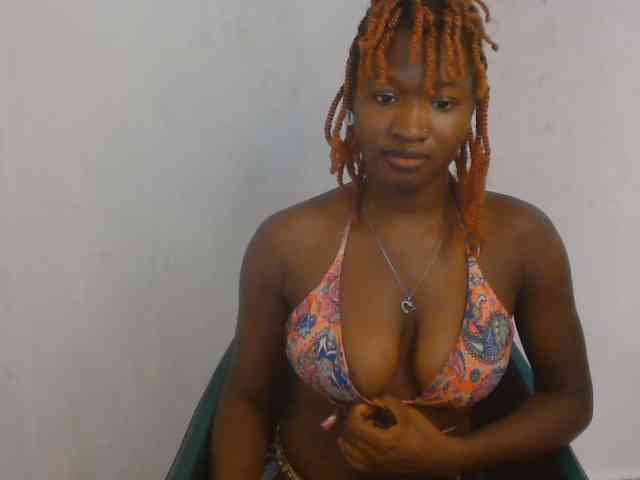Sweet-fariha webcam