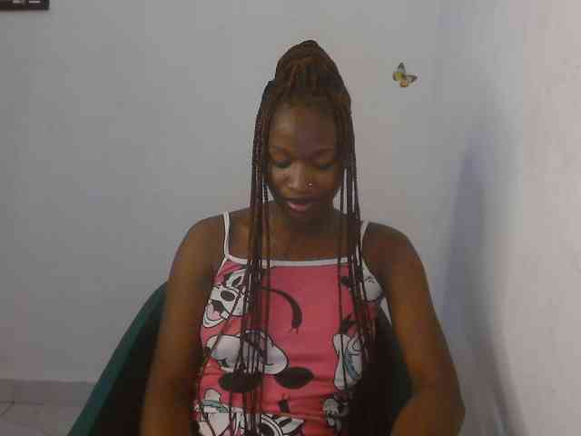 Sweet-fariha webcam