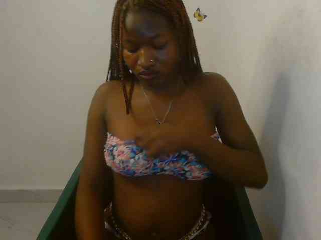 Sweet-fariha webcam
