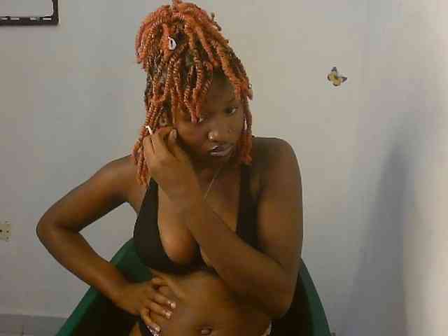 Sweet-fariha webcam