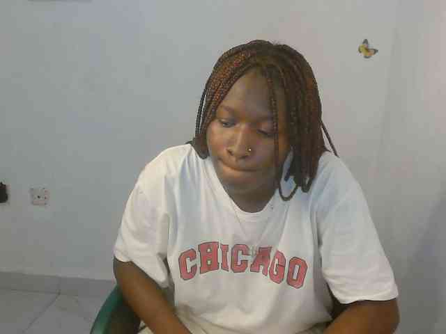 Sweet-fariha webcam