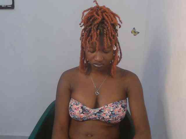 Sweet-fariha webcam