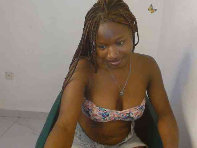Sweet-fariha webcam
