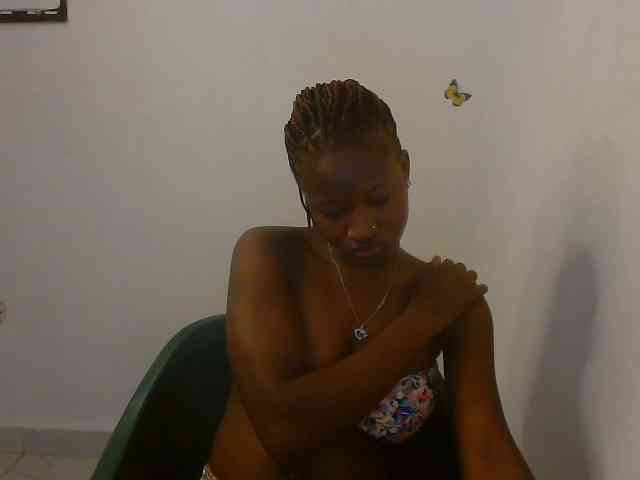 Sweet-fariha webcam