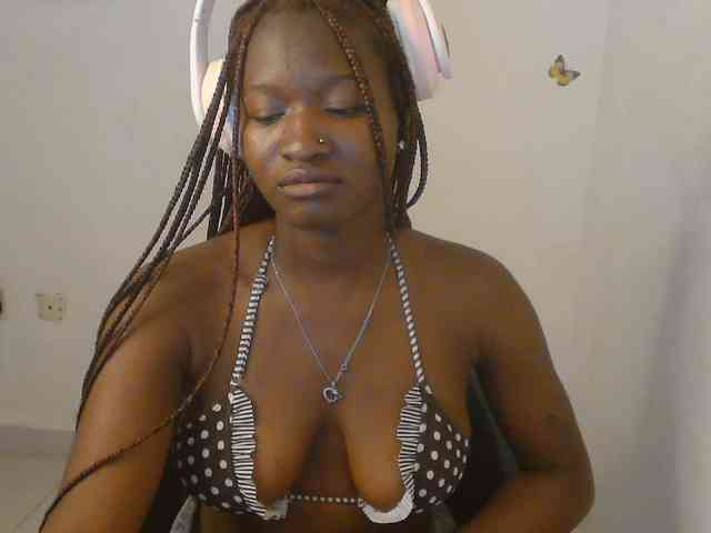 Sweet-fariha webcam