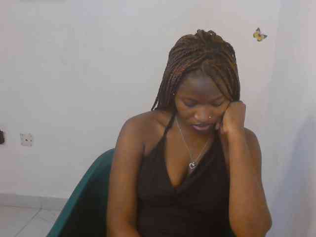 Sweet-fariha webcam