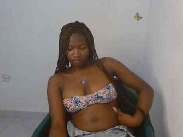 Sweet-fariha webcam