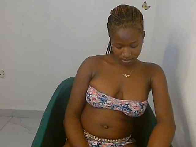 Sweet-fariha webcam
