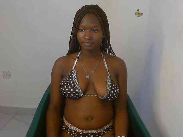 Sweet-fariha webcam