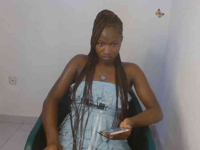 Sweet-fariha webcam