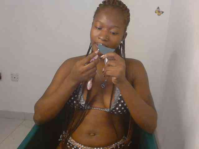 Sweet-fariha webcam