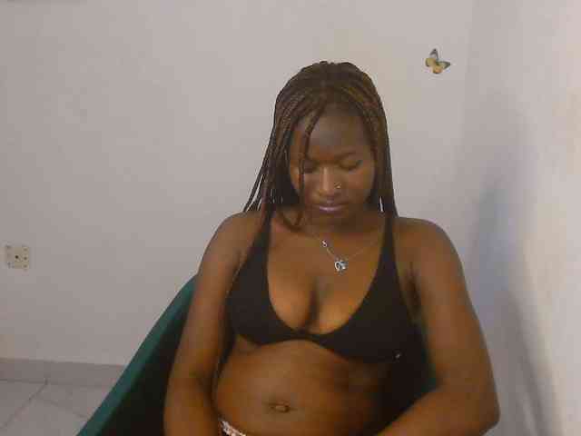 Sweet-fariha webcam
