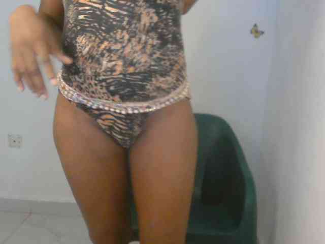 Sweet-fariha webcam
