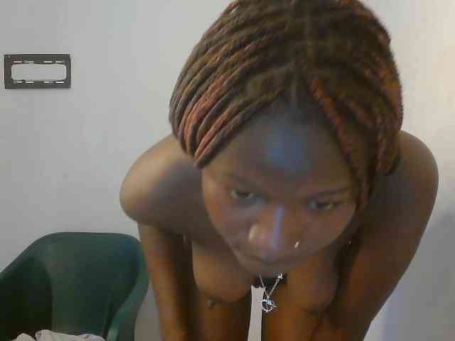 Sweet-fariha webcam