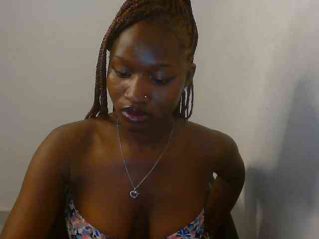 Sweet-fariha webcam