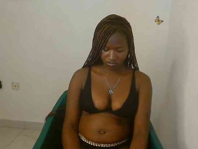 Sweet-fariha webcam