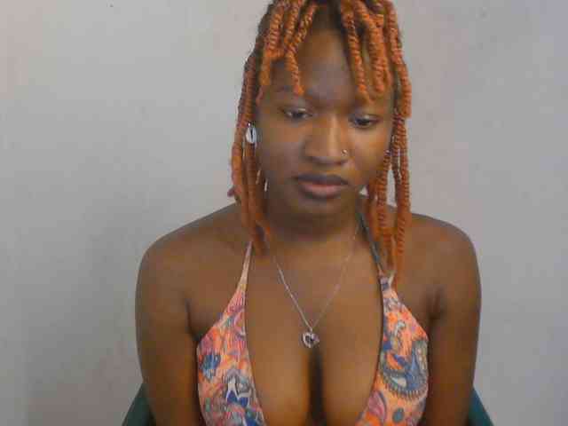 Sweet-fariha webcam