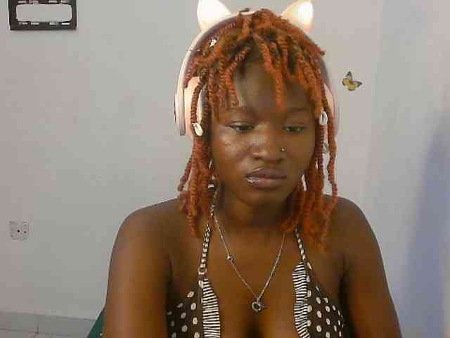 Sweet-fariha webcam