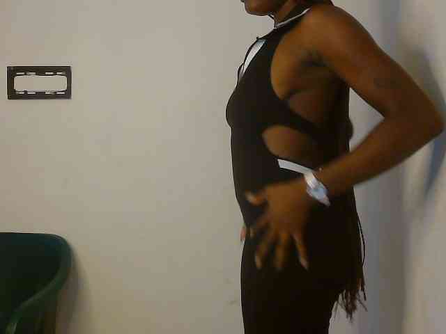 Sweet-fariha webcam