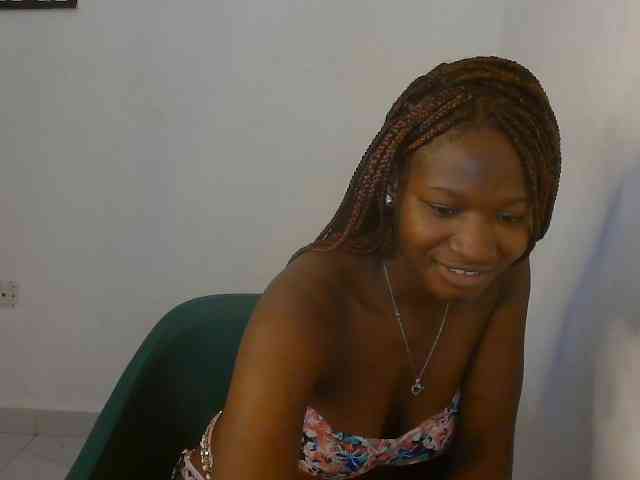 Sweet-fariha webcam