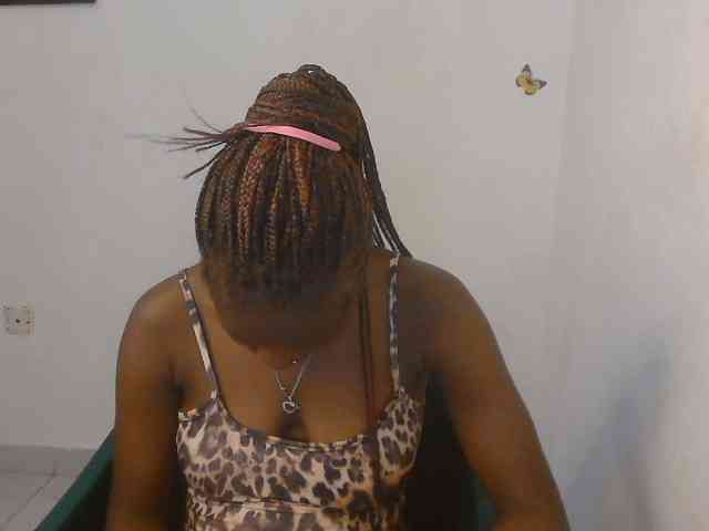 Sweet-fariha webcam