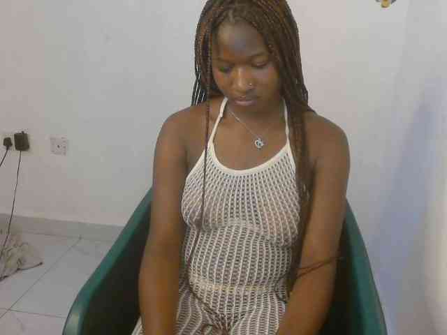 Sweet-fariha webcam