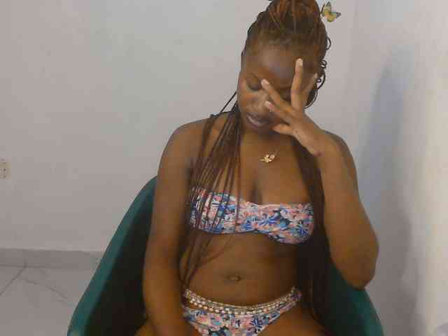 Sweet-fariha webcam