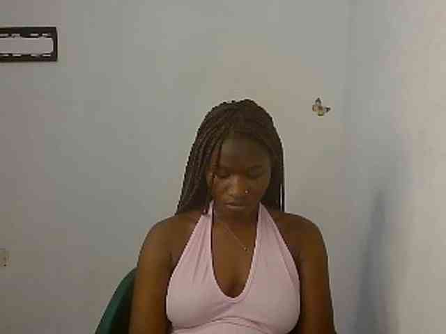 Sweet-fariha webcam