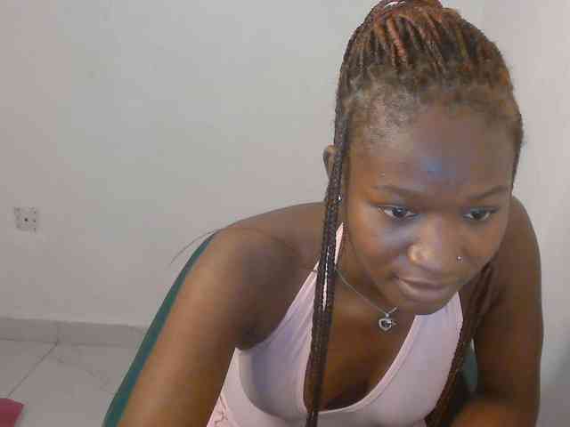 Sweet-fariha webcam