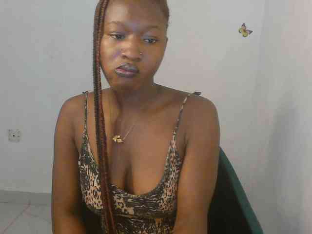 Sweet-fariha webcam