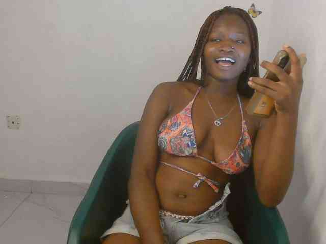 Sweet-fariha webcam