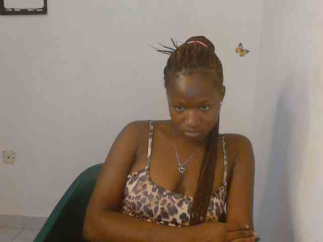 Sweet-fariha webcam