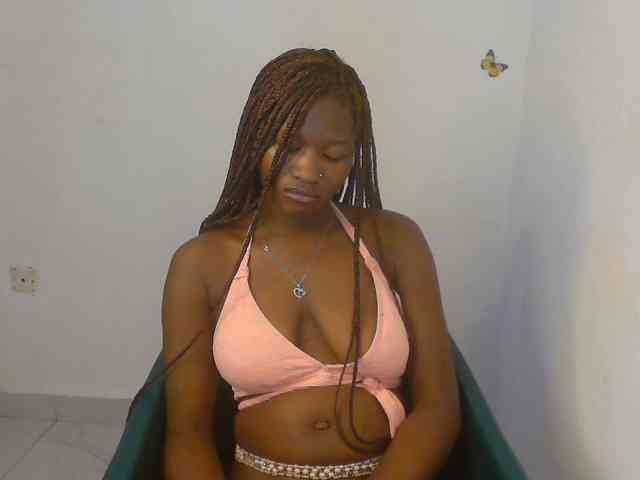 Sweet-fariha webcam
