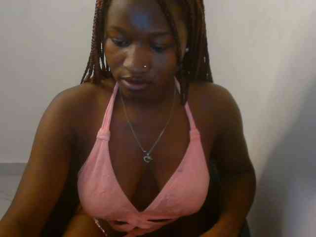 Sweet-fariha webcam