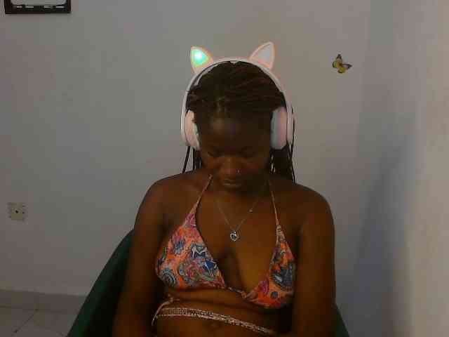 Sweet-fariha webcam