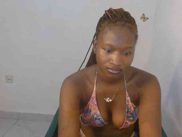 Sweet-fariha webcam