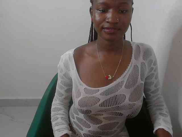 Sweet-fariha webcam