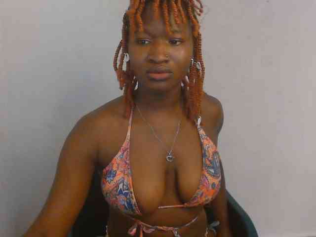 Sweet-fariha webcam