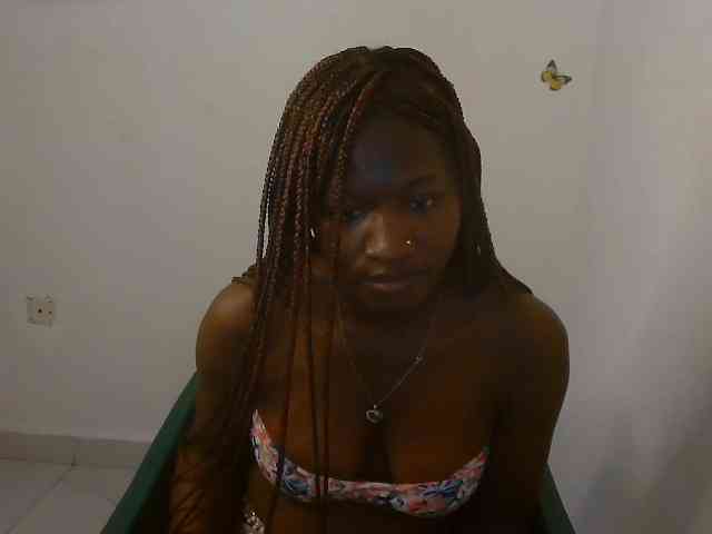 Sweet-fariha webcam