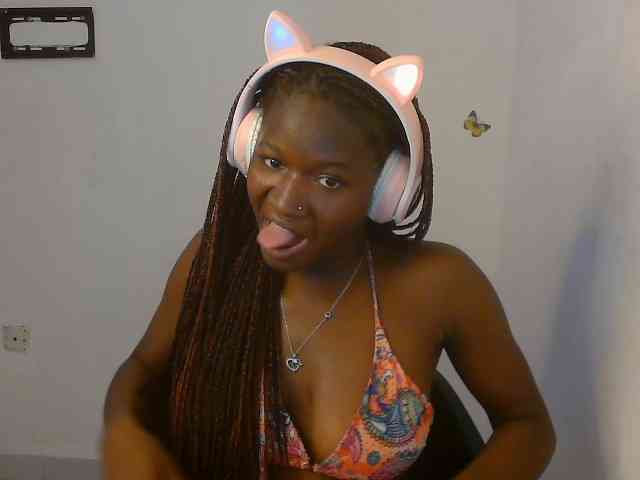 Sweet-fariha webcam