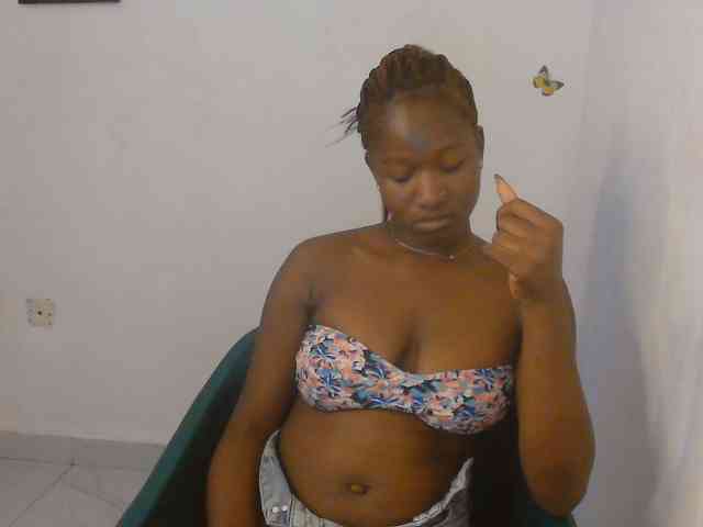 Sweet-fariha webcam