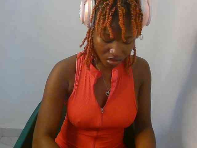 Sweet-fariha webcam
