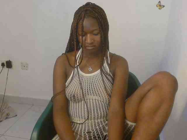 Sweet-fariha webcam