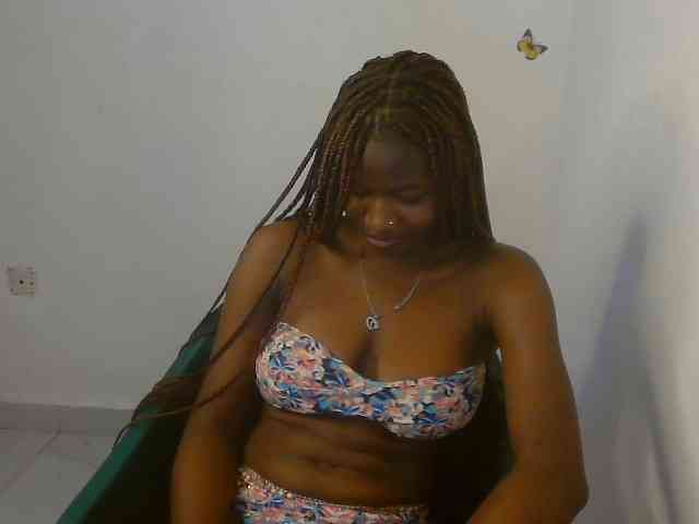 Sweet-fariha webcam