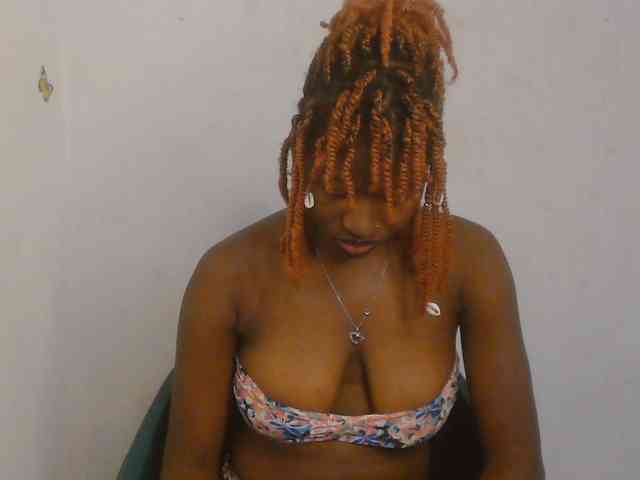 Sweet-fariha webcam