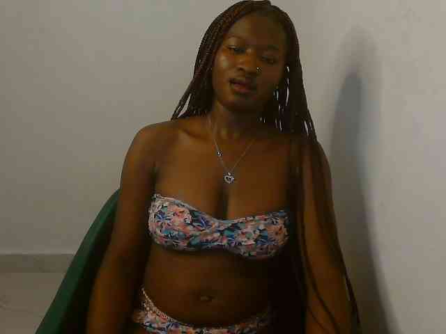 Sweet-fariha webcam