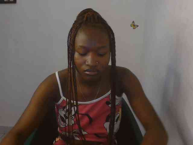 Sweet-fariha webcam