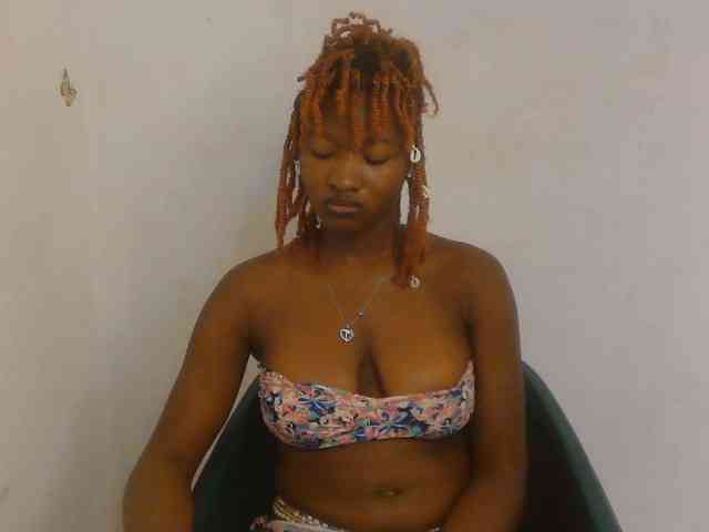 Sweet-fariha webcam