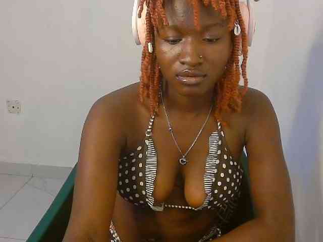 Sweet-fariha webcam