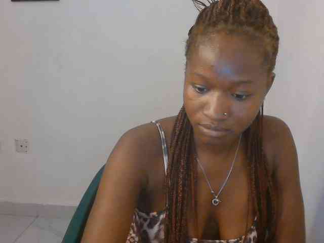 Sweet-fariha webcam